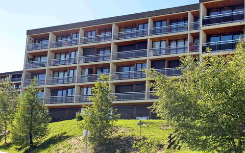 Cote Louve: Zona Residenziale, Costruzione, Architettura, Proprietà, Appartamento, Uso Misto, Quartiere, Condominio, Immobiliare, Facciata