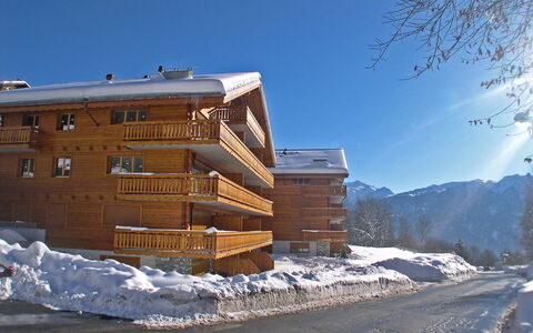 Ovronnaz 700: Inverno, Neve, Architettura, Montagna, Congelamento, Casa, Cielo, Catena Montuosa, Costruzione, Stazione Sciistica