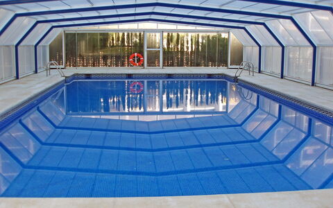 Sidney: Piscina, Centro Ricreativo, Costruzione, Tempo Libero, Architettura, Illuminazione Diurna, Immobiliare, Hotel, Rettangolo