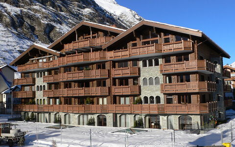 Zermatt 470: Proprietà, Costruzione, Cittadina, Appartamento, Montagna, Condominio, Architettura, Paesino Di Montagna, Immobiliare, Catena Montuosa
