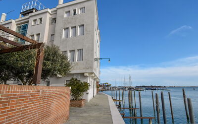 Venezia Giudecca 830