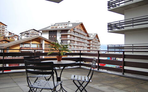 Zanfleuron A1: Costruzione, Proprietà, Architettura, Appartamento, Camera, Condominio, Mobilia, Balcone, Casa, Immobiliare