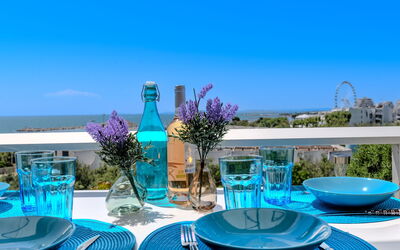 Les Terrasses de la Mer 690.18: Cielo, Neve, Montagna, Costruzione, Mondo, Pendenza, Casa, Paesaggio Naturale, Congelamento, Paesaggio