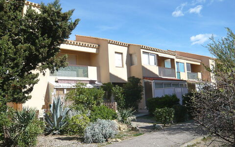Les Genêts: Proprietà, Casa, Casa, Immobiliare, Costruzione, Zona Residenziale, Quartiere, Architettura, Appartamento, Albero