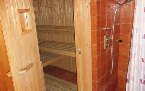 Flims 420: Camera, Color Legno, Legna, Latifoglie, Pavimento, Legname