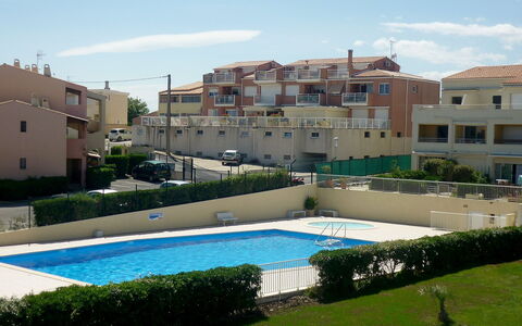 Les Indes Galantes: Proprietà, Piscina, Zona Residenziale, Costruzione, Appartamento, Immobiliare, Cittadina, Casa, Tempo Libero, Erba