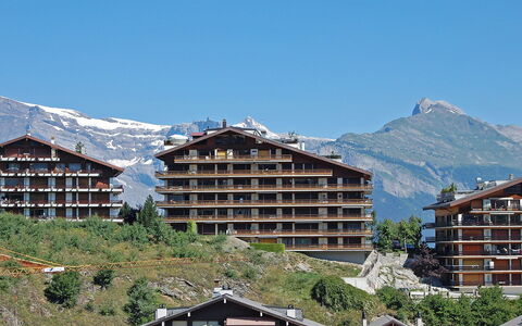 Nid D'Aigle E1: Geografia Montane, Montagna, Paesino Di Montagna, Catena Montuosa, Hill Station, Insediamento Umano, Costruzione, Cittadina, Architettura, Cielo