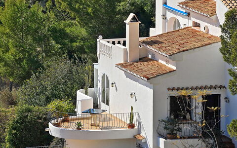 La Colina: Proprietà, Casa, Costruzione, Immobiliare, Tetto, Casa, Architettura, Villa, Villetta, Zona Residenziale