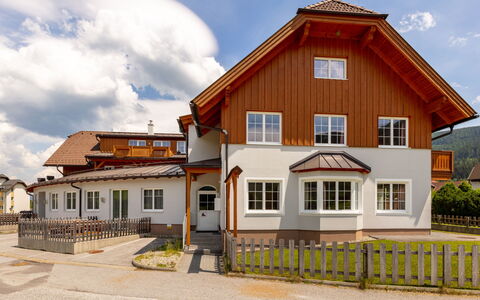 Sankt Margarethen im Lungau 120: Nube, Cielo, Pianta, Costruzione, Proprietà, Finestra, Casa, Lotto, Legna, Zona Residenziale