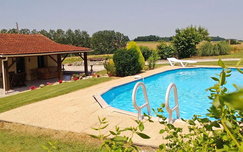 La Grangette: Piscina, Proprietà, Casa, Immobiliare, Ricorrere, Costruzione, Vacanza, Tempo Libero, Villa, Lotto
