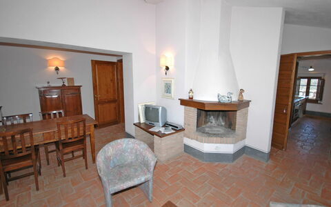 Fornacino: Camera, Proprietà, Costruzione, Mobilia, Pavimento, Casa, Interior Design, Immobiliare, Suite, Latifoglie