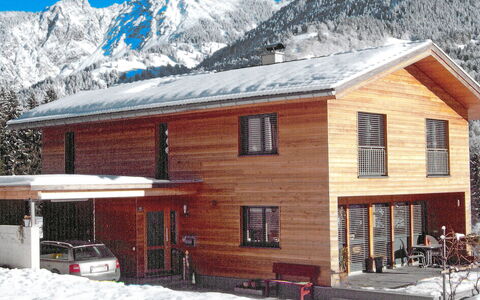 Corinna: Cielo, Neve, Montagna, Costruzione, Proprietà, Finestra, Pendenza, Casa, Architettura, Legna