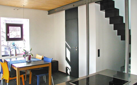Albergo Centro: Camera, Proprietà, Costruzione, Interior Design, Parete, Soffitto, Mobilia, Pavimento, Porta, Casa