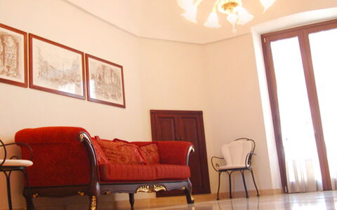 Tenuta Nucci: Camera, Proprietà, Mobilia, Soffitto, Pavimento, Rosso, Interior Design, Casa, Costruzione, Parete