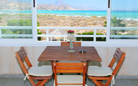 Cabo Mar: Mobilia, Tavolo, Camera, Sedia, Tavolo Esterno, Casa, Vacanza, Mobili Da Esterno, Interior Design, Costruzione