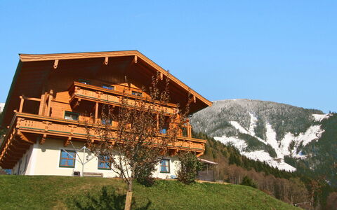 Moderegg: Cielo, Pianta, Costruzione, Montagna, Pendenza, Casa, Legna, Albero, Paesaggio Naturale, Shade