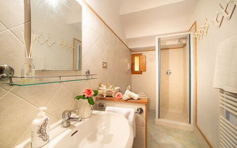 Le Vasche: Camera, Bagno, Proprietà, Interior Design, Costruzione, Immobiliare, Casa, Architettura, Suite, Vasca Da Bagno