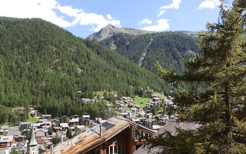 Memory: Geografia Montane, Montagna, Natura Selvaggia, Hill Station, Paesaggio Naturale, Catena Montuosa, Albero, Paesino Di Montagna, Biome, Cielo