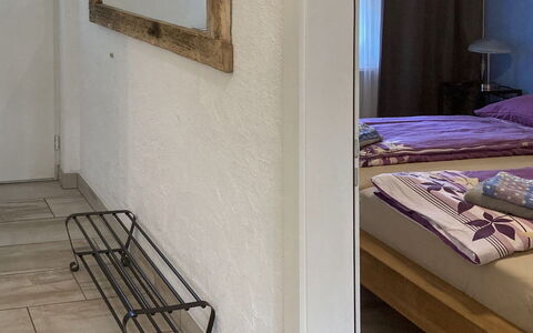Collina Verde B: Costruzione, Azzurro, Legna, Casa, Pavimento, Cabinetry, Dipingere, Pavimentazione, Immobiliare