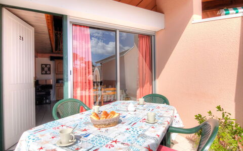 Le Gallia: Proprietà, Camera, Costruzione, Casa, Tavolo, Mobilia, Interior Design, Immobiliare, Casa, Prima Colazione