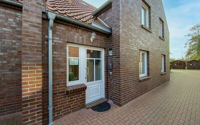 Norddeich 120: Proprietà, Finestra, Cielo, Legna, Muratura, Manto Stradale, Brick, Costruzione, Quartiere