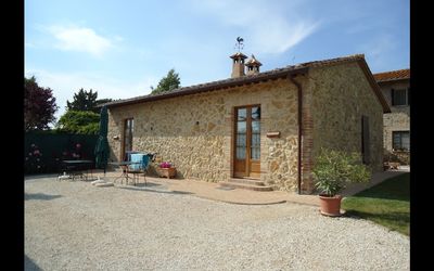 Casa vacanza Casali Dell Osteria - Gallina, Toscana, Italia - Cinghialino