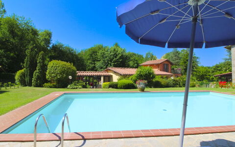 Le Balze: Piscina, Blu, Ricorrere, Mobili Da Esterno, Tempo Libero, Materiale Composito, Eco Hotel, Shade, Hacienda, Giochi D'Acqua