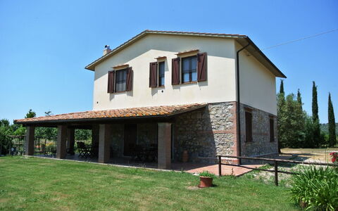 Nonno Tobia: Cielo, Pianta, Costruzione, Finestra, Legna, Casa, Lotto, Albero, Shade, Villetta