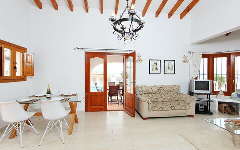Esperanza: Camera, Proprietà, Soffitto, Interior Design, Costruzione, Mobilia, Casa, Pavimento, Parete, Immobiliare