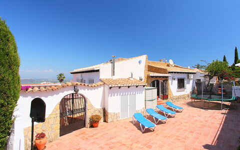 Casa Gran Sorolla: Cielo, Pianta, Costruzione, Casa, Shade, Albero, Tempo Libero, Paesaggio, Tinte E Ombre, Finestra