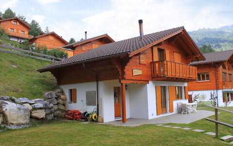 Elorian: Proprietà, Casa, Costruzione, Villetta, Casa, Tetto, Immobiliare, Agriturismo, Estate, Facciata