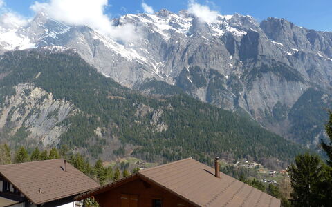 Elorian: Geografia Montane, Montagna, Catena Montuosa, Hill Station, Paesino Di Montagna, Cielo, Alpi, Highland, Paesaggio Naturale, Cresta