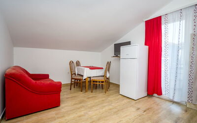 Alloggio:&nbsp;Hilde Red 101.9