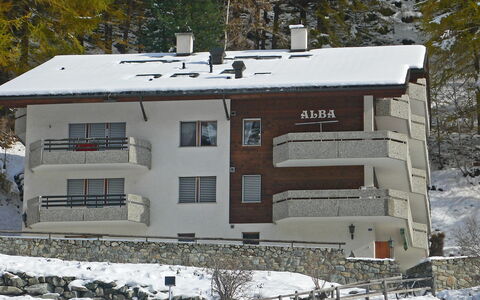 Alba: Proprietà, Casa, Neve, Inverno, Casa, Tetto, Costruzione, Immobiliare, Architettura, Villetta