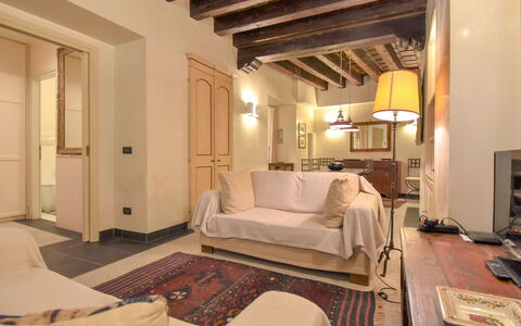 Sotoportego Venier: Camera, Proprietà, Mobilia, Costruzione, Interior Design, Soffitto, Suite, Pavimento, Camera Da Letto, Immobiliare