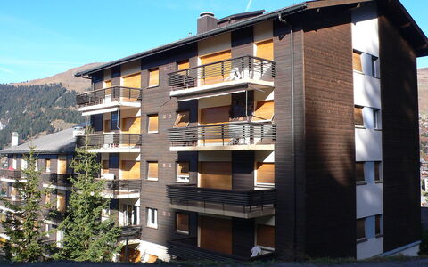 Les Girolles A59: Cielo, Costruzione, Giorno, Proprietà, Finestra, Pianta, Palazzone, Urban Design, Condominio