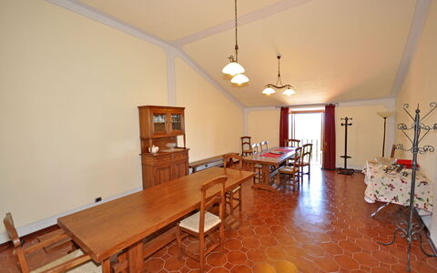 Dante: Camera, Proprietà, Pavimento, Costruzione, Sala Da Pranzo, Interior Design, Mobilia, Latifoglie, Casa, Immobiliare