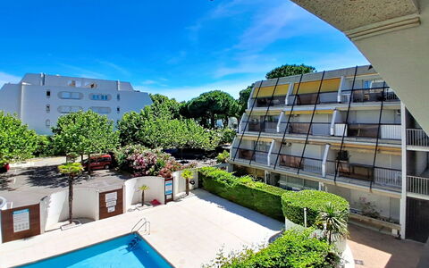 Les Terrasses du Ponant: Appartamento, Condominio, Shade, Landscaping, Ricorrere, Hotel, Balcone