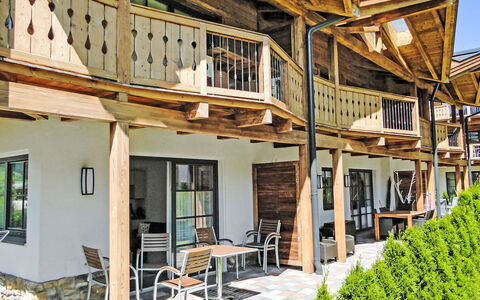 Kaprun 155: Legna, Portico, Balcone, Shade, Appartamento, Estate, Villetta, Color Legno, Eco Hotel, Legname