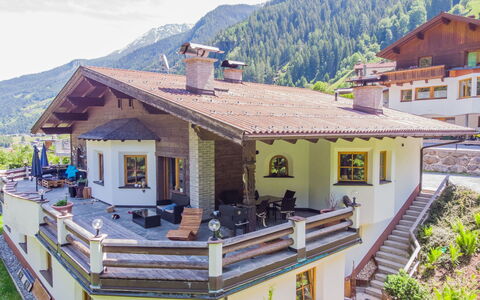 Conny: Cielo, Montagna, Proprietà, Costruzione, Finestra, Pianta, Legna, Casa, Paesaggio, Tempo Libero