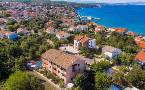 Krk Šilo 101: Zona Residenziale, Costa, Costiera E Morfologie Oceanic, Mare, Casa, Insediamento Umano, Ricorrere, Appartamento, Sobborgo, Estate