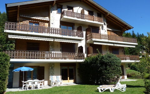 Roc Lyv: Casa, Proprietà, Costruzione, Casa, Immobiliare, Architettura, Villa, Appartamento, Facciata, Estate
