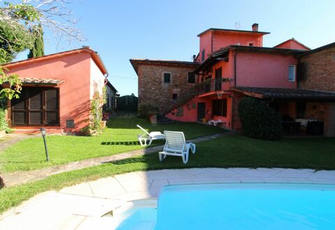 Casa Rosada: Cielo, Pianta, Costruzione, Proprietà, Finestra, Acqua, Casa, Piscina, Shade, Mobili Da Esterno