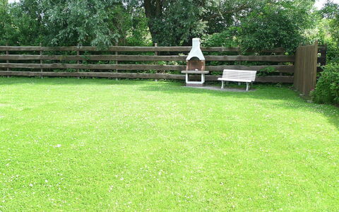 Molenstrasse: Prato, Erba, Proprietà, Cortile, Backyard, Lotto, Graminacee, Recinzione, Giardino, Pascolo