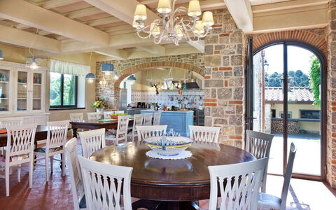 Villa Sant' Angelo: Proprietà, Costruzione, Camera, Mobilia, Immobiliare, Interior Design, Casa, Estate, Sala Da Pranzo, Casa