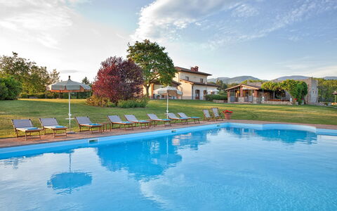 Villa Sant' Angelo: Piscina, Proprietà, Immobiliare, Casa, Ricorrere, Zona Residenziale, Casa, Estate, Tempo Libero, Acqua