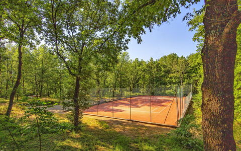 Villa Sant' Angelo: Natura, Paesaggio Naturale, Albero, Ambiente Naturale, Riserva Naturale, Woodland, Foresta, Biome, Stabilimento Sportivo, Woody Impianto