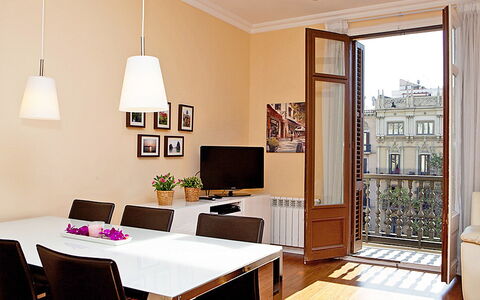 Eixample Esquerre Gran Via Balmes: Camera, Sala Da Pranzo, Interior Design, Soffitto, Proprietà, Mobilia, Costruzione, Pavimento, Tavolo, Illuminazione