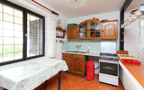 Panorama: Proprietà, Camera, Mobilia, Costruzione, Immobiliare, Interior Design, Cucina, Casa, Soffitto, Pavimento