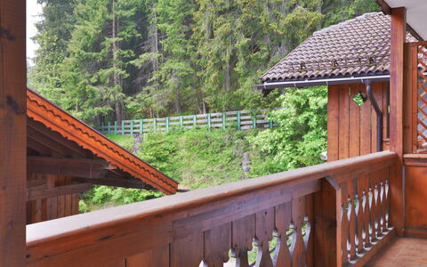 Villaggio Ladino: Proprietà, Albero, Legna, Recinzione, Biome, Color Legno, Latifoglie, Immobiliare, Tempo Libero, Colonna